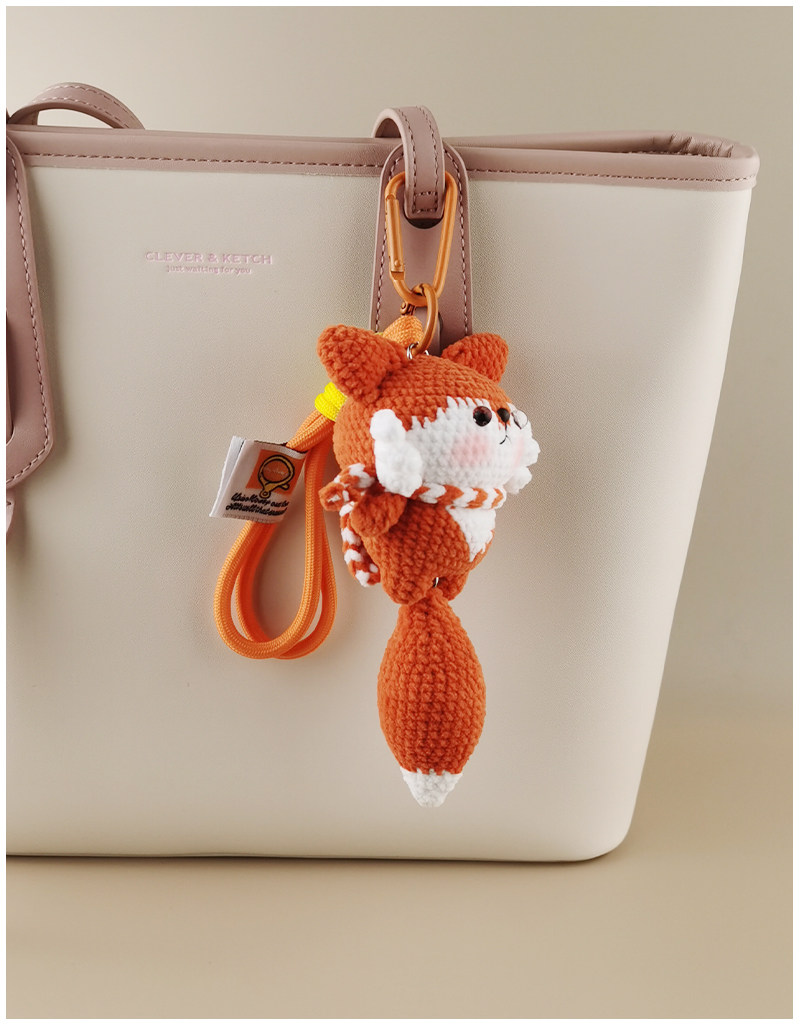 Cute Big-Tailed Fox O1CN01vNOTtE1QTySchVL5X 2860871978